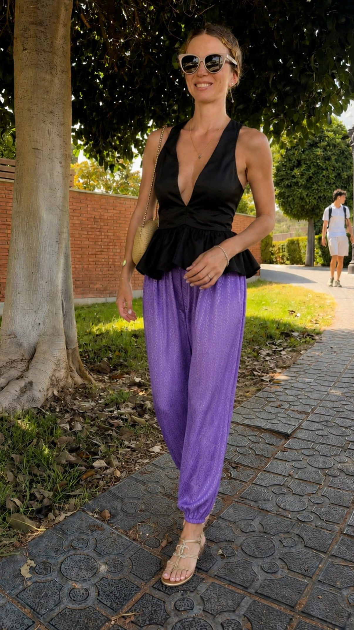 Pantalones de jacquard violeta con motivo de cadenas