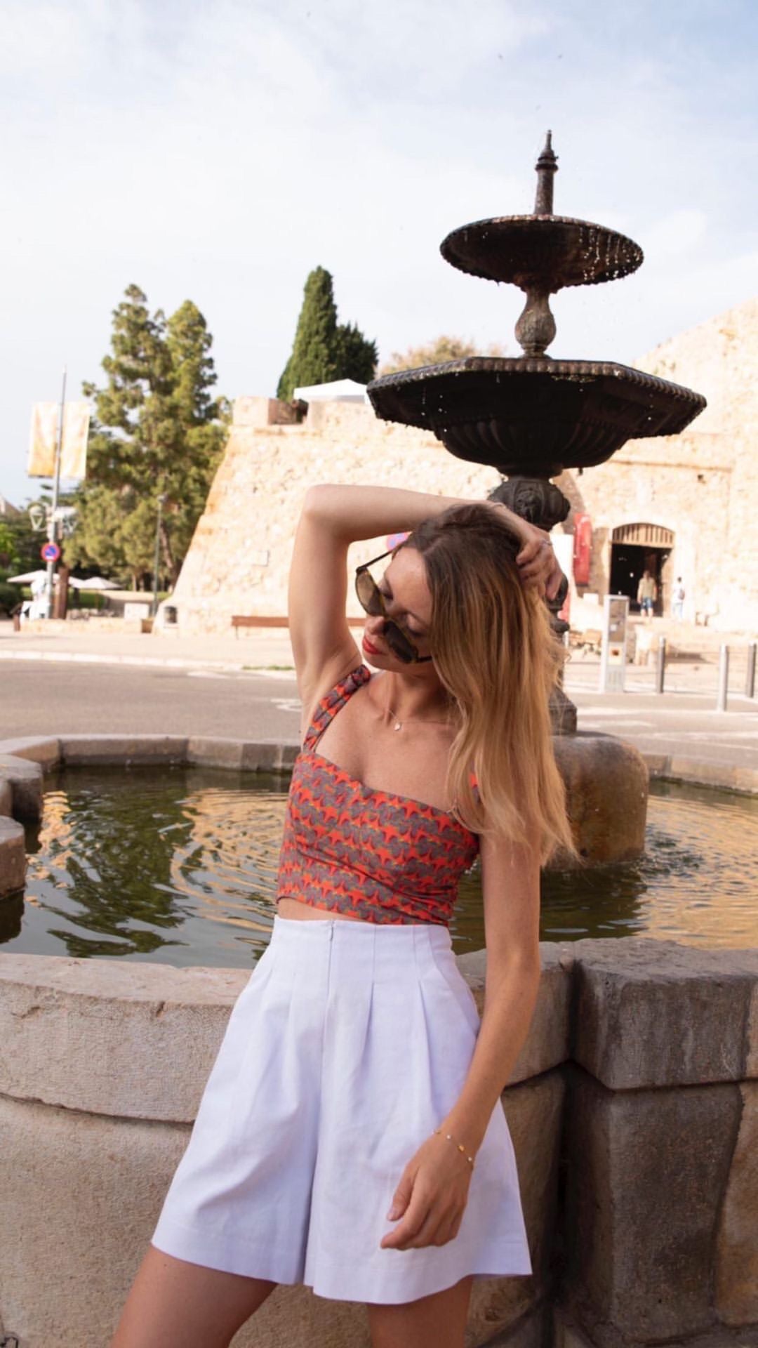 Top bustier con estampado exclusivo “fish of love”