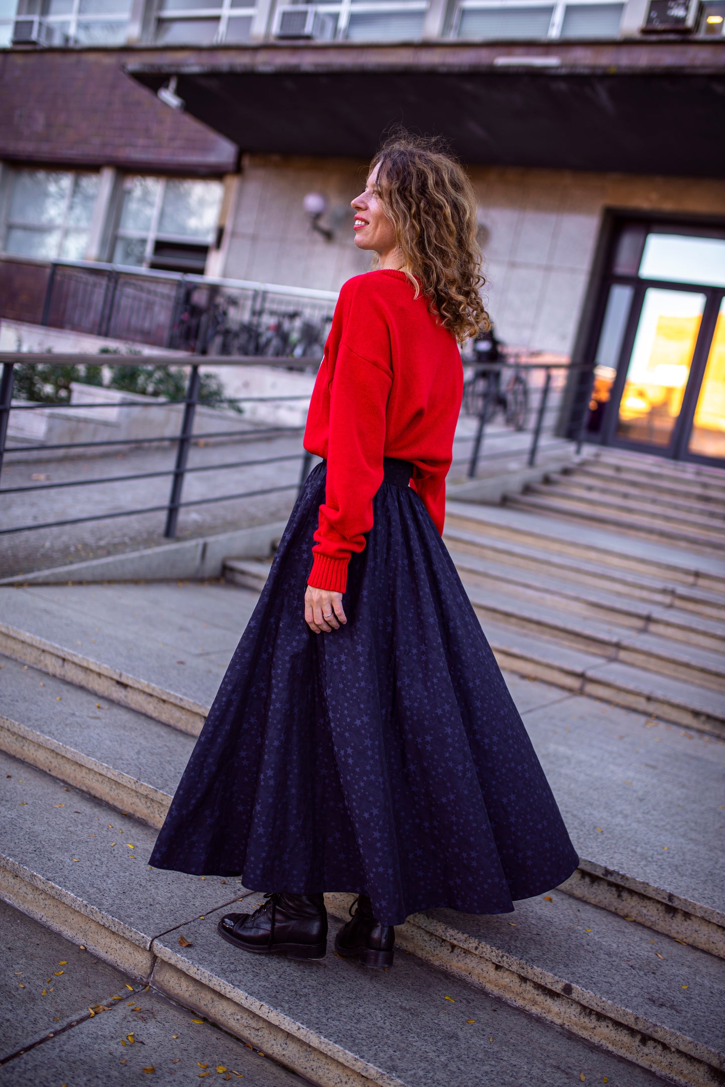 Jackard fine cotton midi skirt with embellished stars