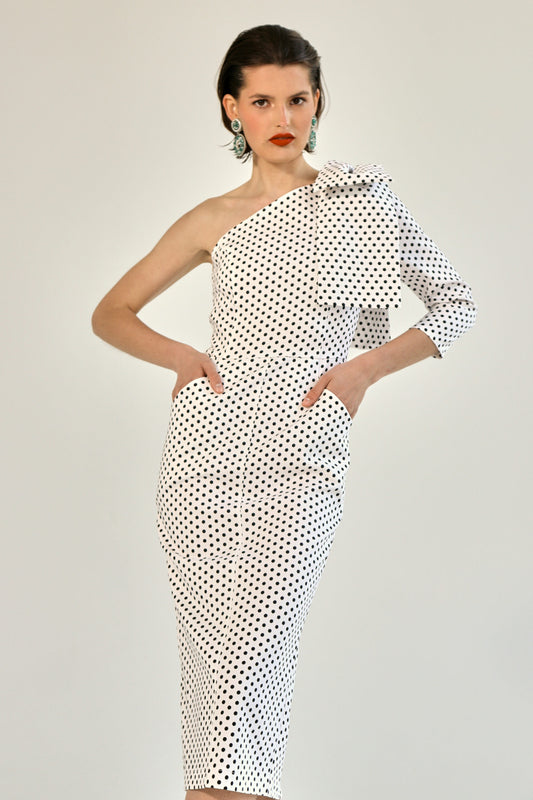 Straight fit dress,  black and white polka dot  print