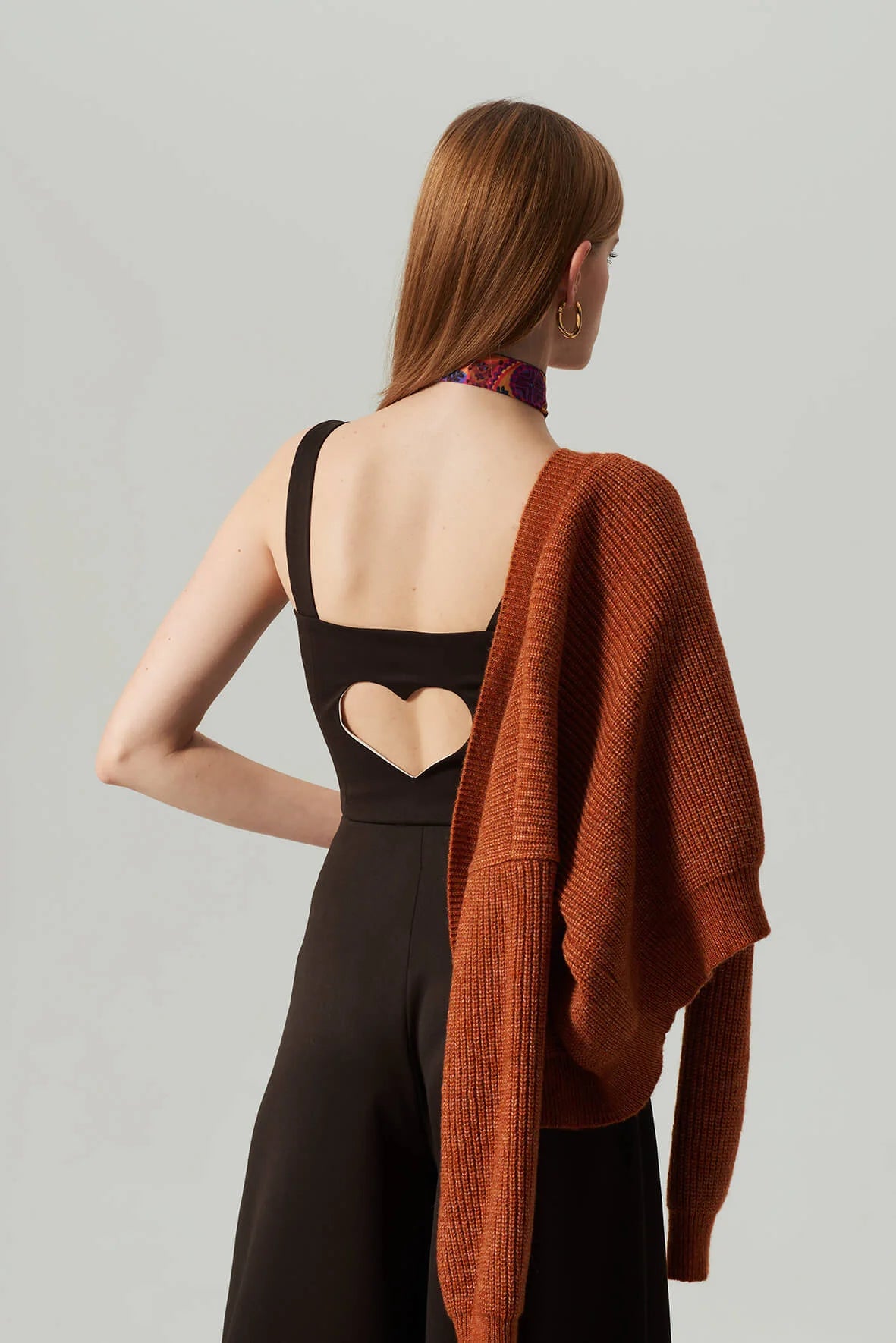 Top bustier con corazón en la espalda