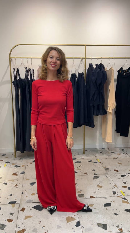 Cashmere blend red suit with wide trapezzo  pants